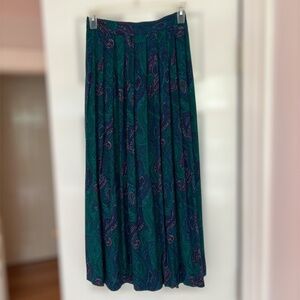 **Final Drop**EUC Vintage Paisley Pleated Midi Skirt, 4 (pic 2 shows true color)